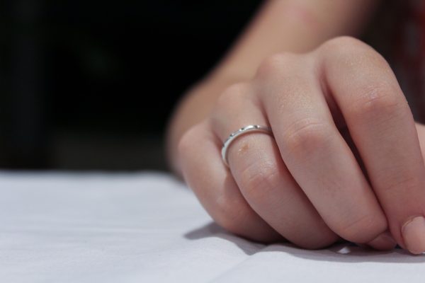 Tips To Make Sure Your Engagement Ring Is A Perfect Fit